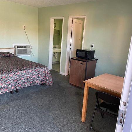 Ramona Motel Hemet Bagian luar foto